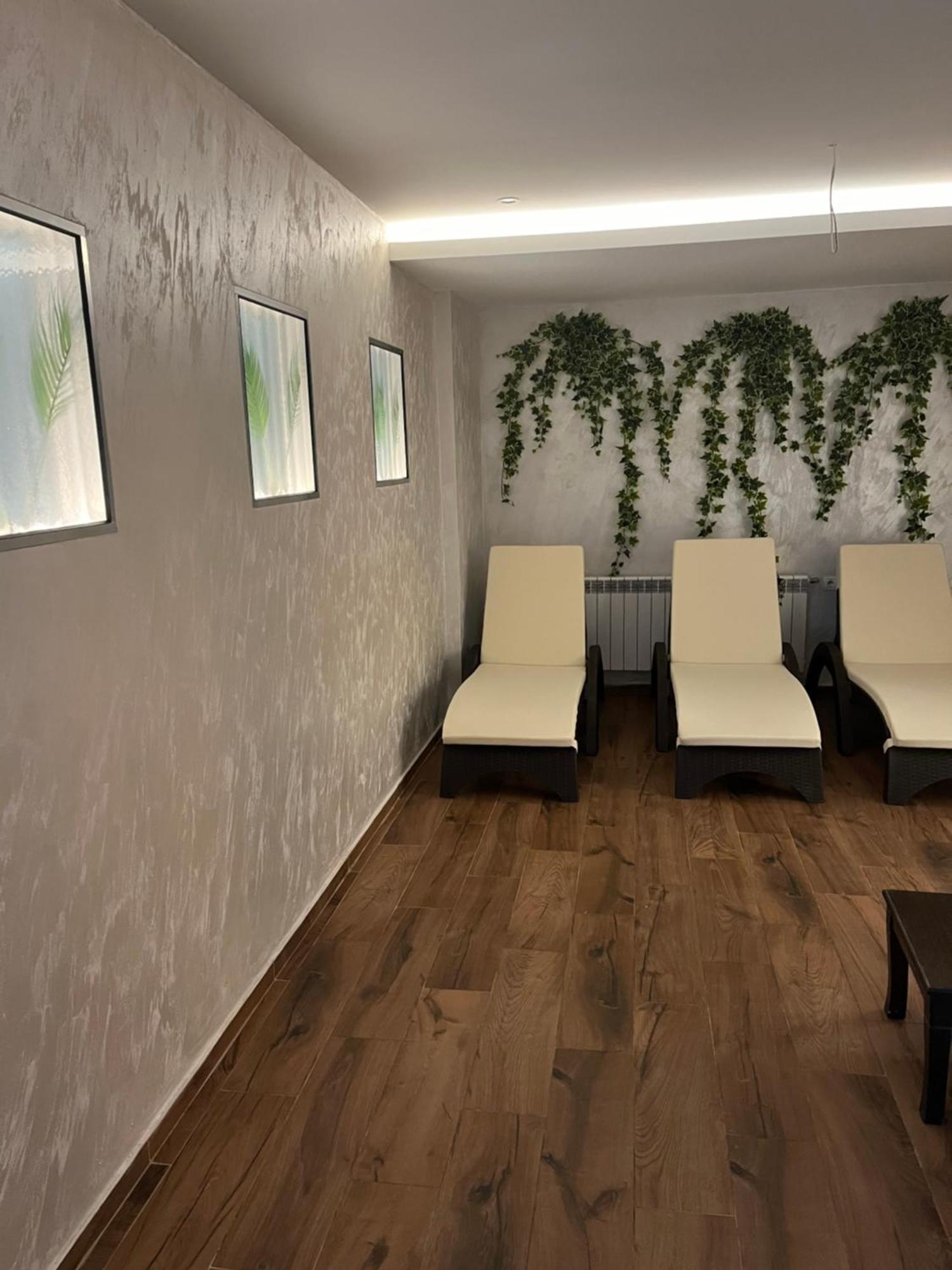 Family Hotel The View & Spa Tsigov Chark Esterno foto